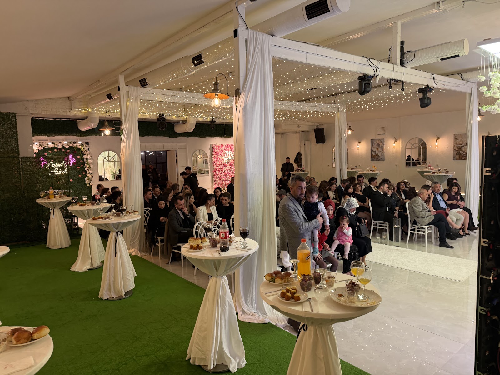 Flamingo Davet Evi Organizasyon Catering kır düğünü mekanı — Merkez