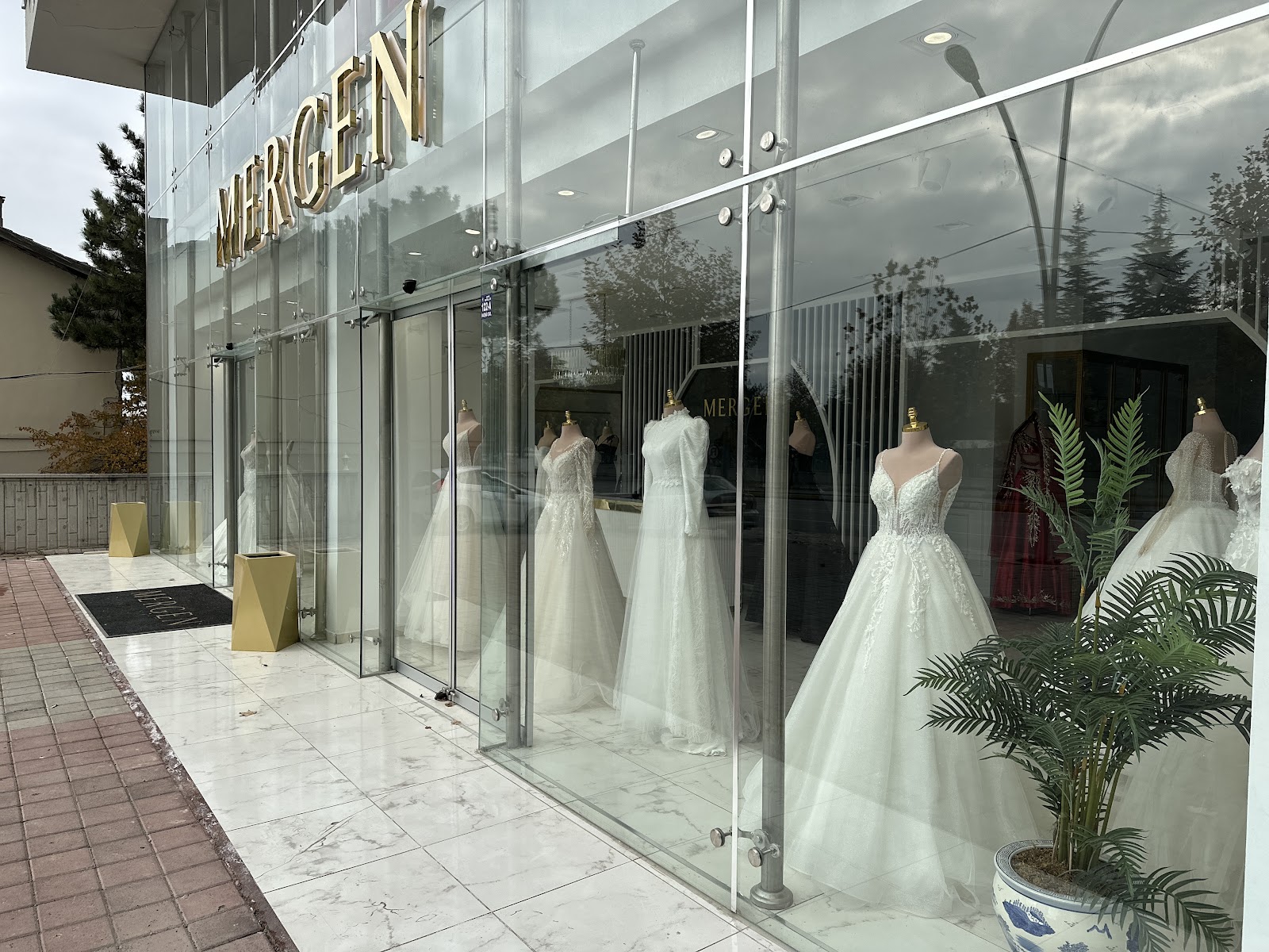 Mergen Gelinlik & Abiye kır düğünü mekanı — Merkez